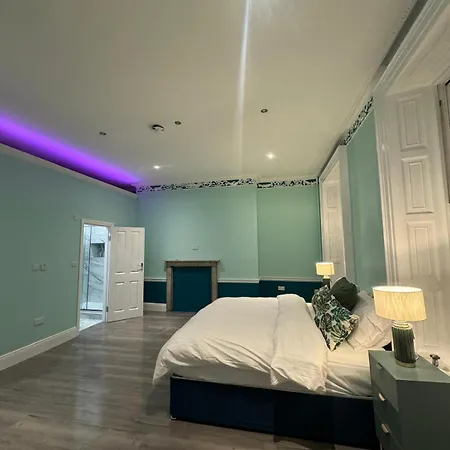 Deluxe Georgian 1 Private * Dublin